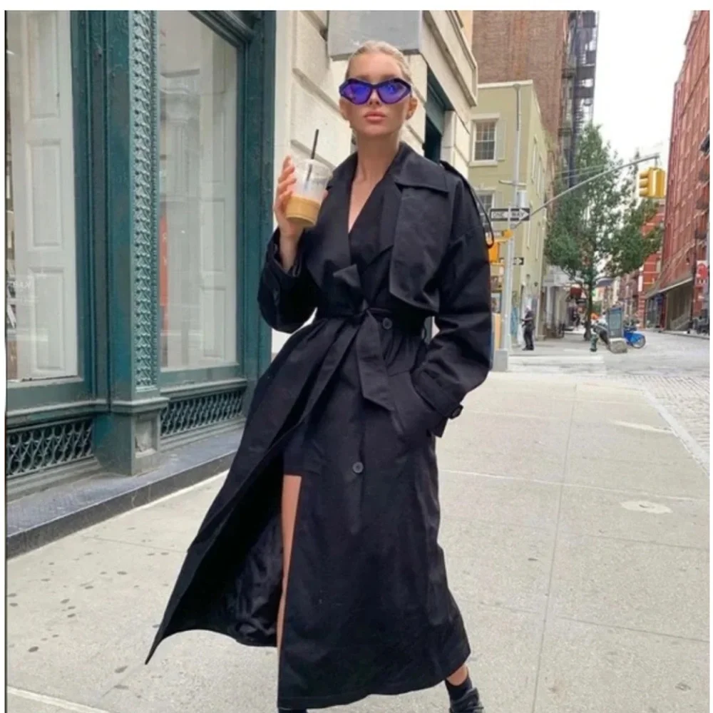 BOTTEGA VENETA Cat Eye Sunglasses BV1055S *Sold Out in Stores* Authentic! - Picture 12 of 12